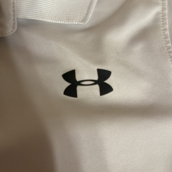 Under Armour boys size small similar to size 8 white polo, golf shirt, gray - Picture 3 of 6